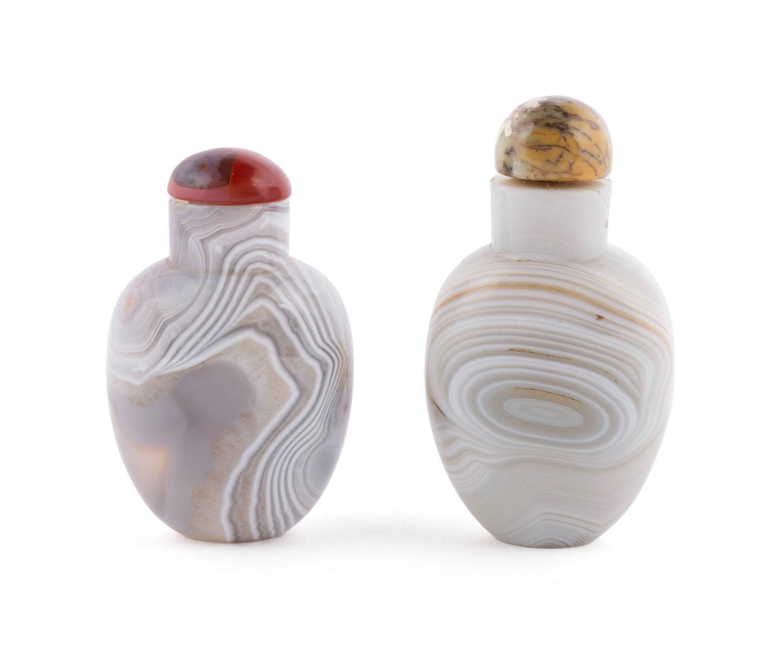 TWO LACE AGATE SNUFF BOTTLES (1 of 6)