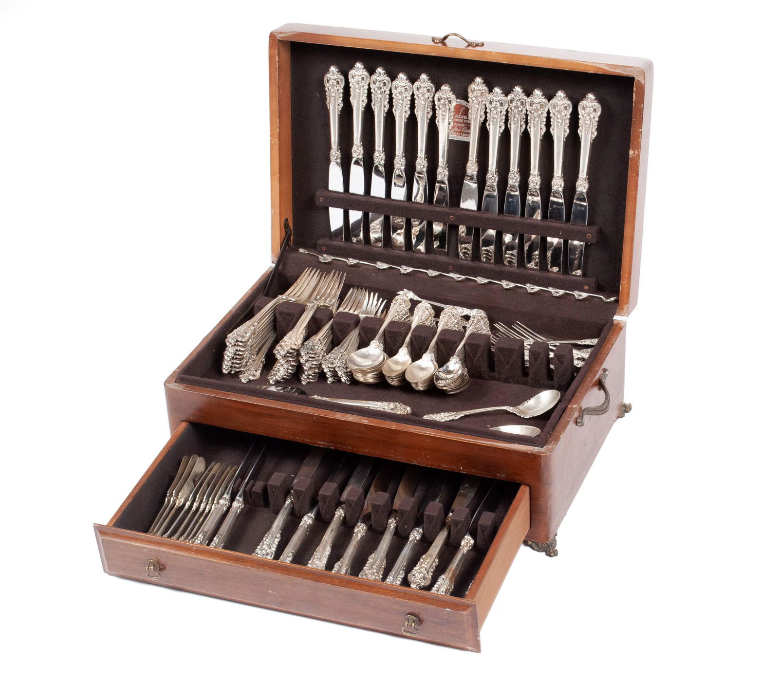 GRAND BAROQUE STERLING FLATWARE SERVICE BY WALLACE (1 of 9)