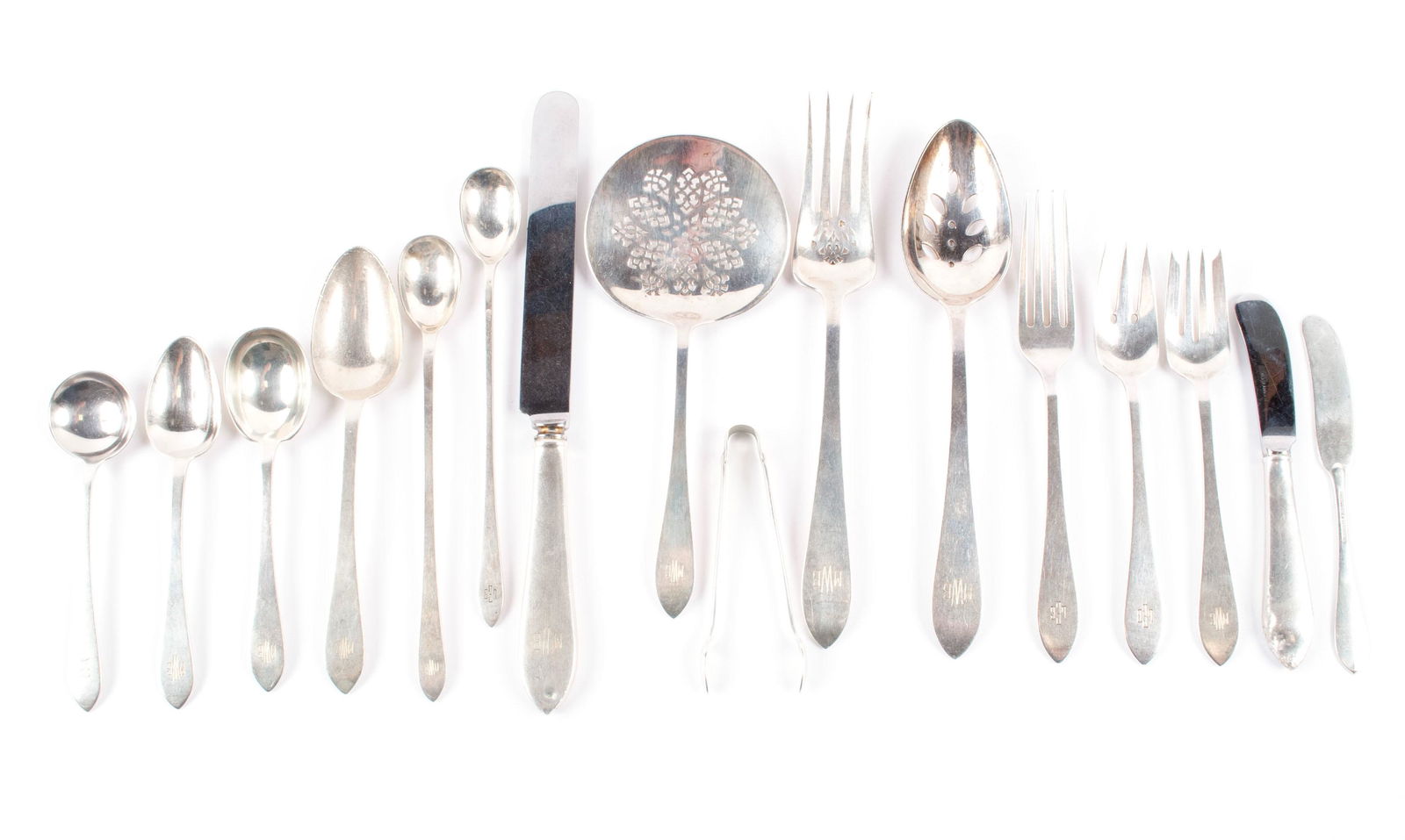 TIFFANY STERLING FLATWARE SERVICE IN THE FANEUIL PATTERN (1 of 7)