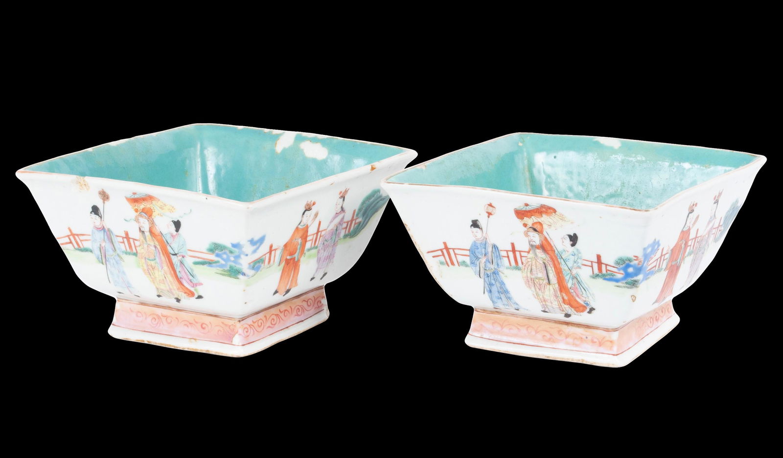 PAIR OF FAMILLE ROSE SQUARE BOWLS (1 of 14)