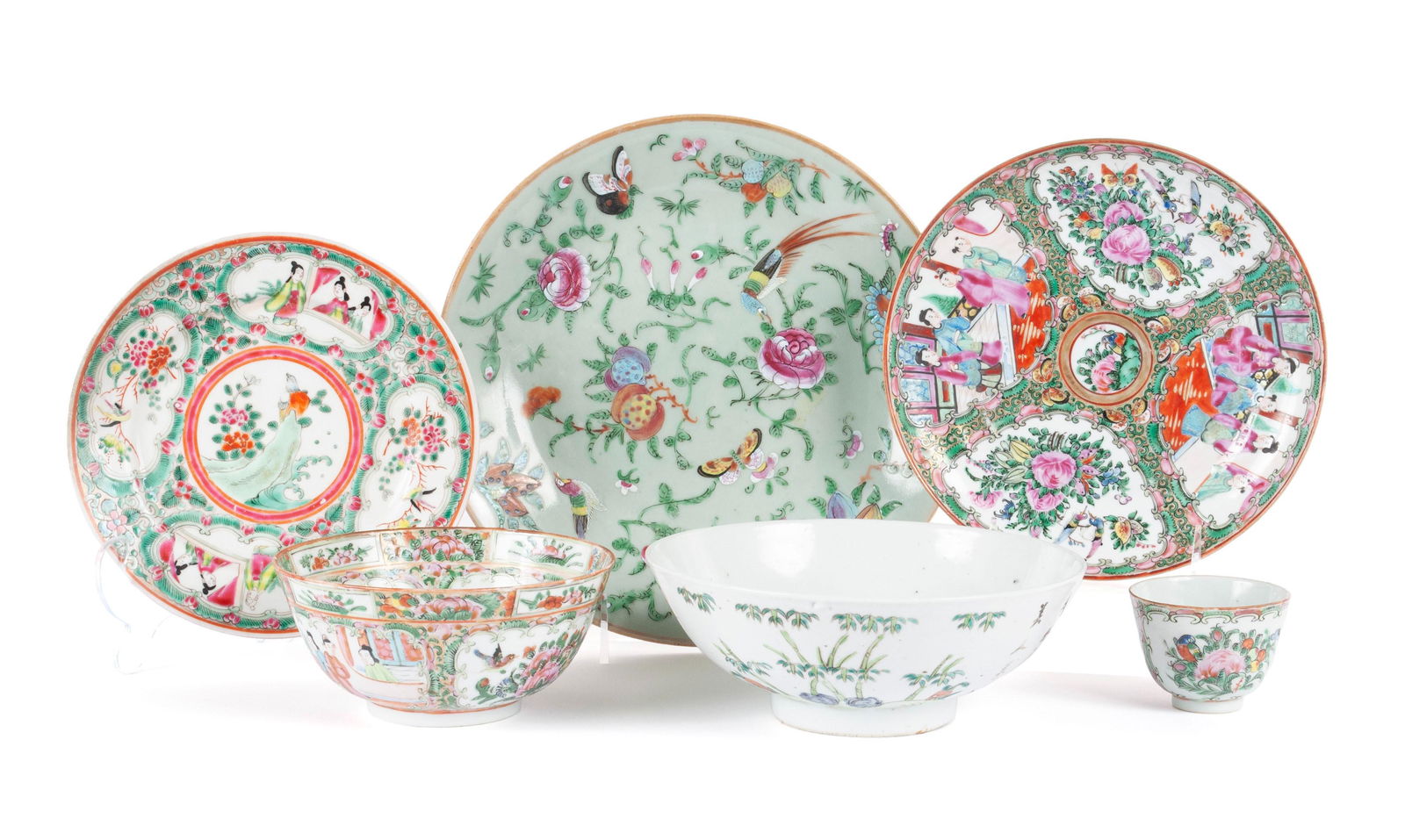 SIX PIECES OF FAMILLE ROSE PORCELAIN (1 of 14)
