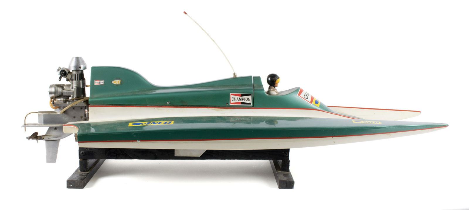 RACE BOAT WITH KB MOTOR (1 of 10)