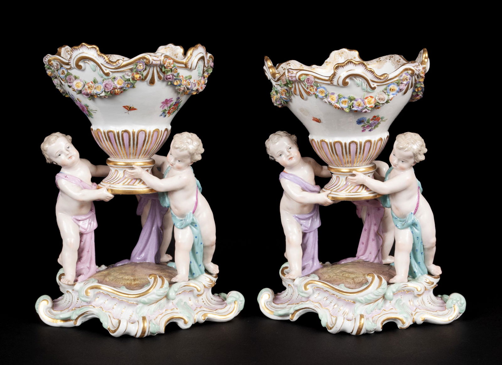 A PAIR OF MEISSEN COMPOTES AFTER KANDLER (1 of 10)