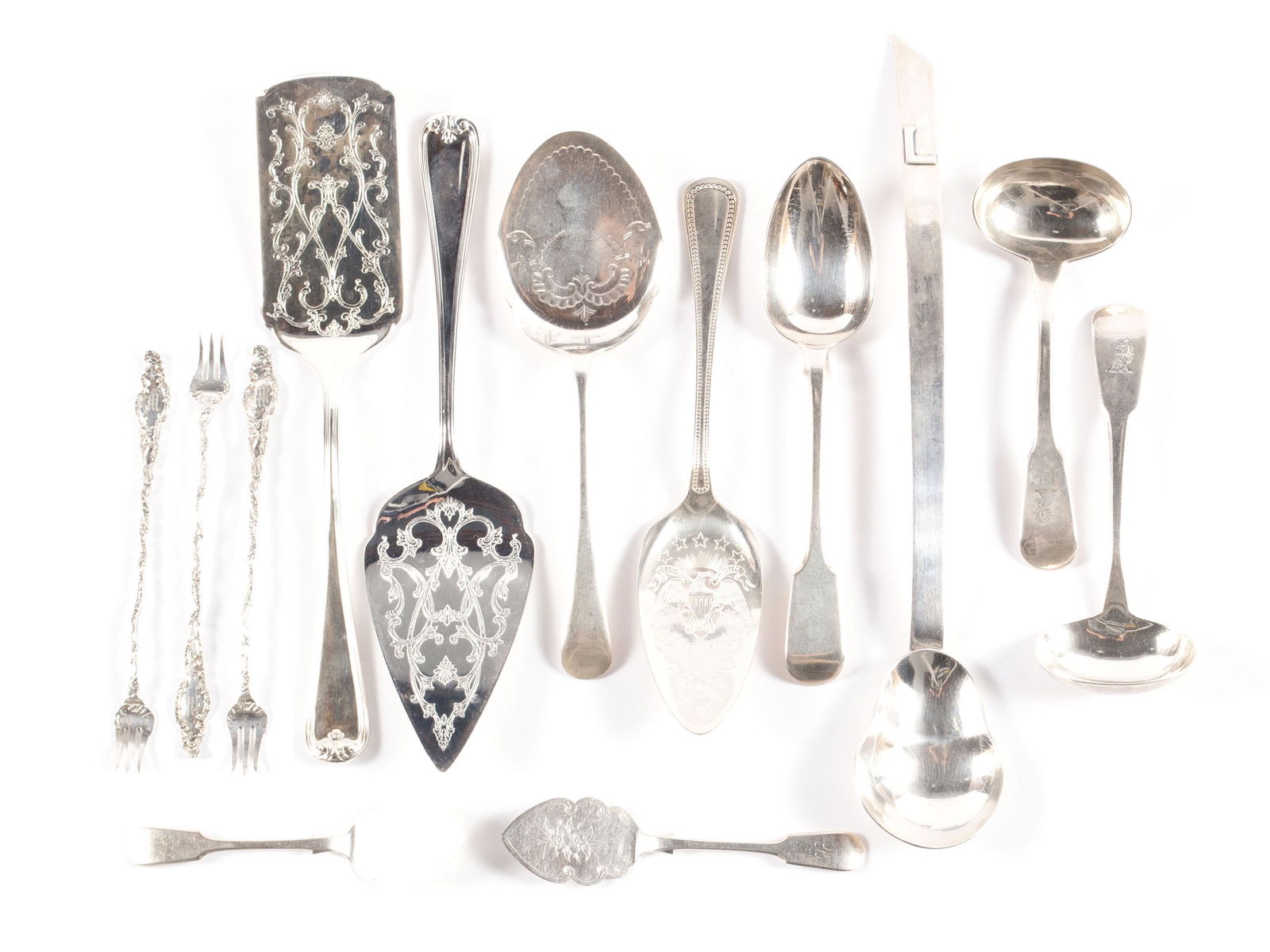 SELECTION OF STERLING AND PLATED SERVING UTENSILS (1 of 9)