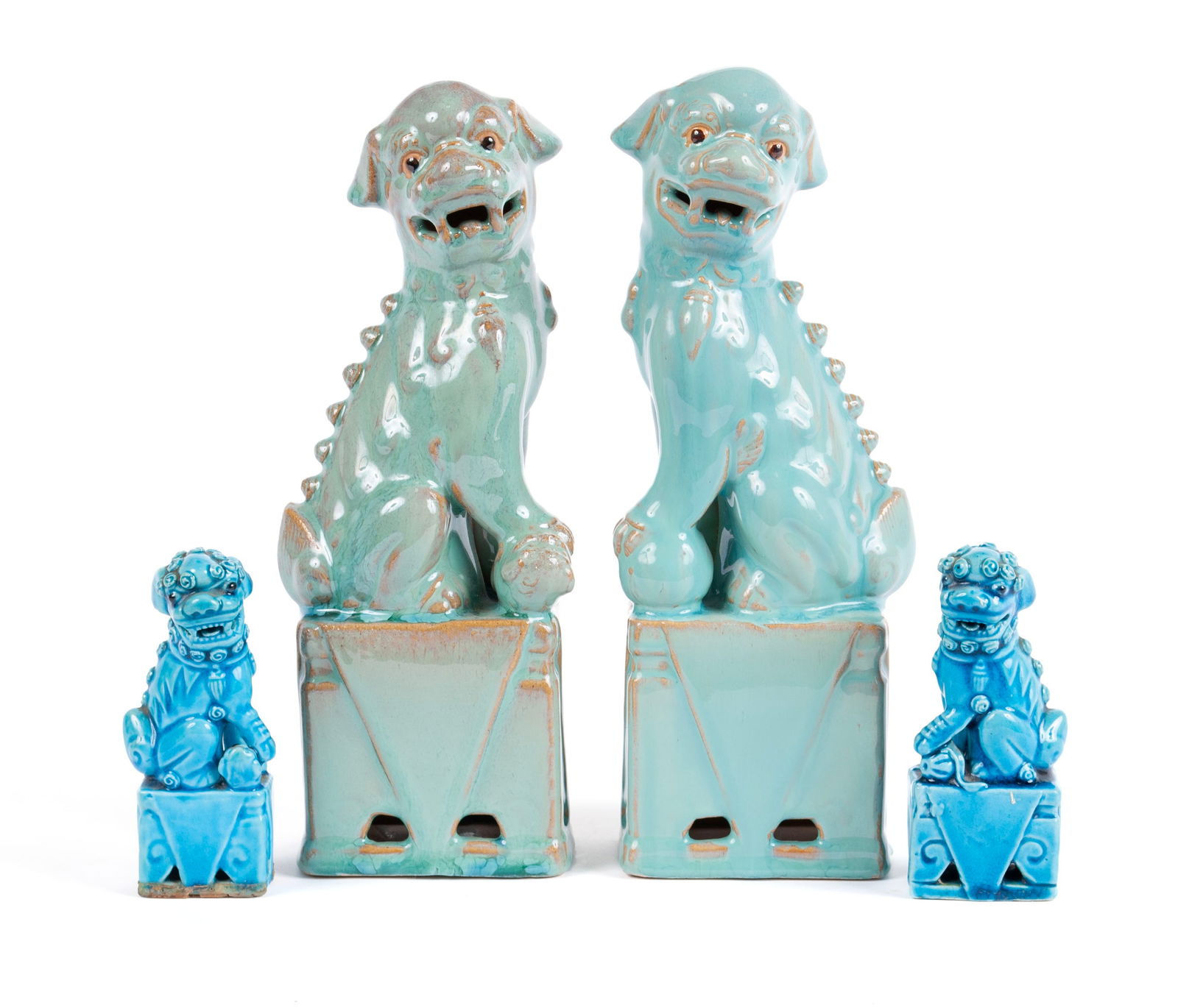 TWO PAIRS OF FOO DOG STATUETTES (1 of 7)