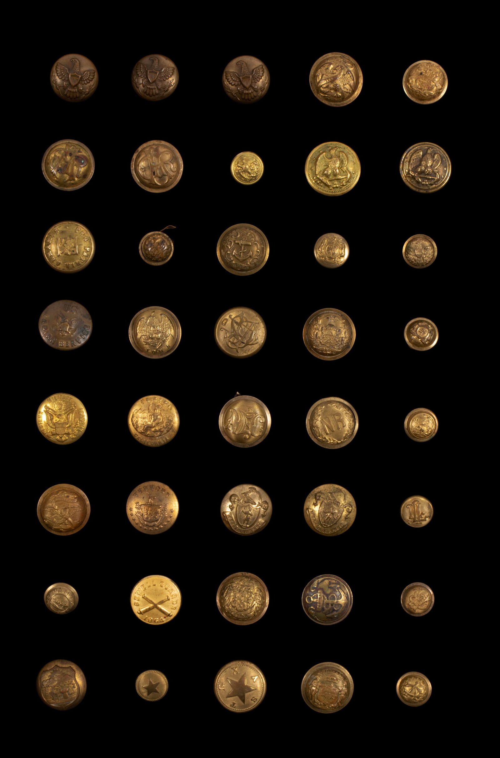 FORTY POST CIVIL WAR & INDIAN WARS U.S. MILITARY BUTTONS (1 of 9)