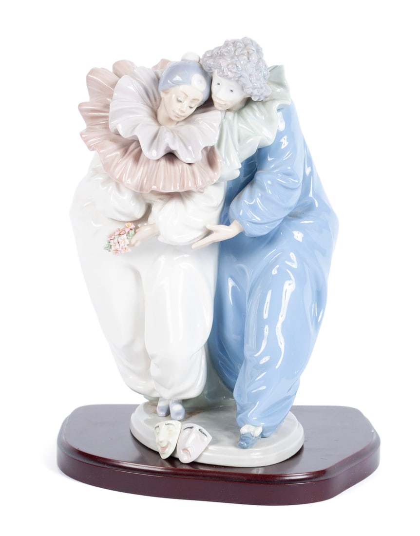 LLADRO  VENETIAN CARNIVAL (1 of 11)