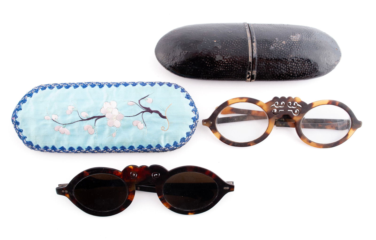 TWO CARVED TORTOISESHELL FRAME SPECTACLES (1 of 9)