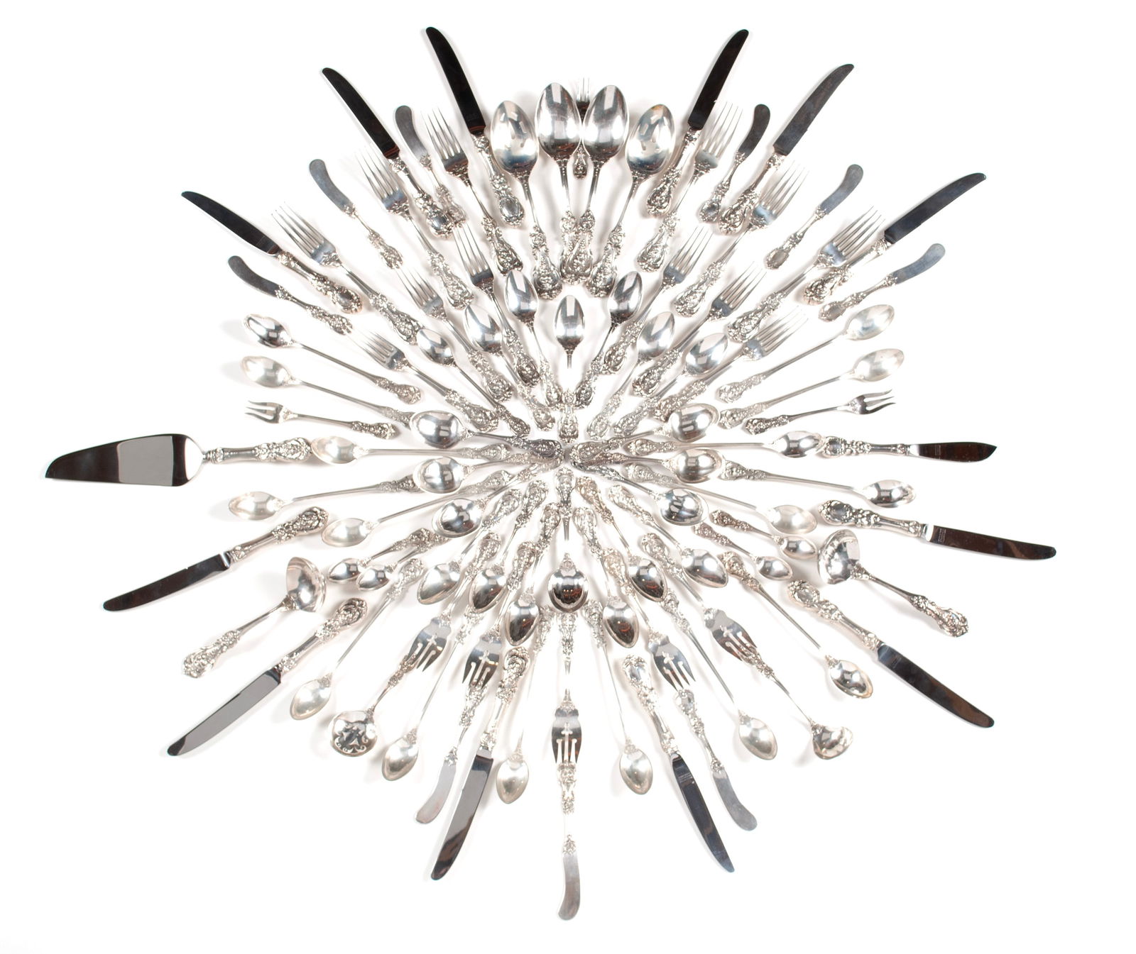 REED & BARTON FRANCIS I STERLING SILVER FLATWARE SET (1 of 8)