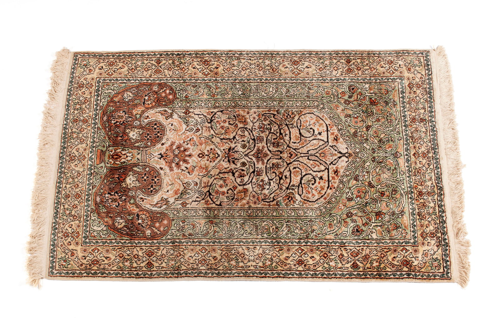 DIRECTIONAL SILK PRAYER RUG (1 of 7)