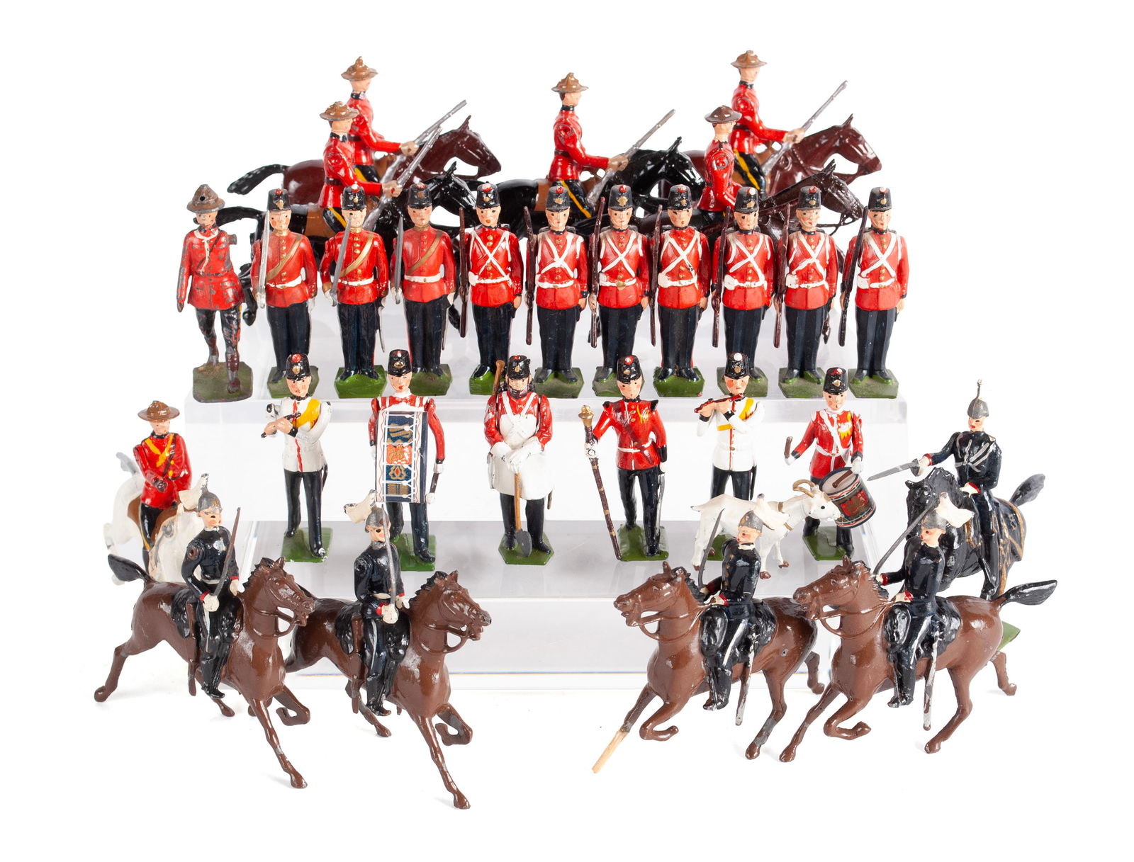 COLLECTION OF BRITAINS LEAD CANADIAN TOY SOLDIERS (1 of 9)