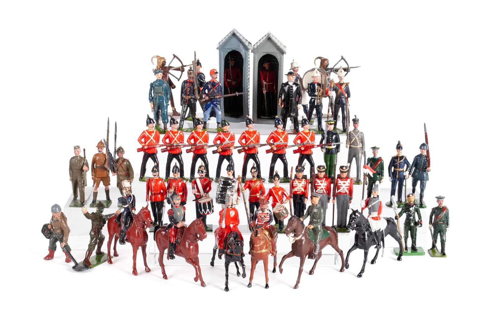 COLLECTION OF BRITAINS LEAD TOY MILITARY FIGURES (1 of 10)