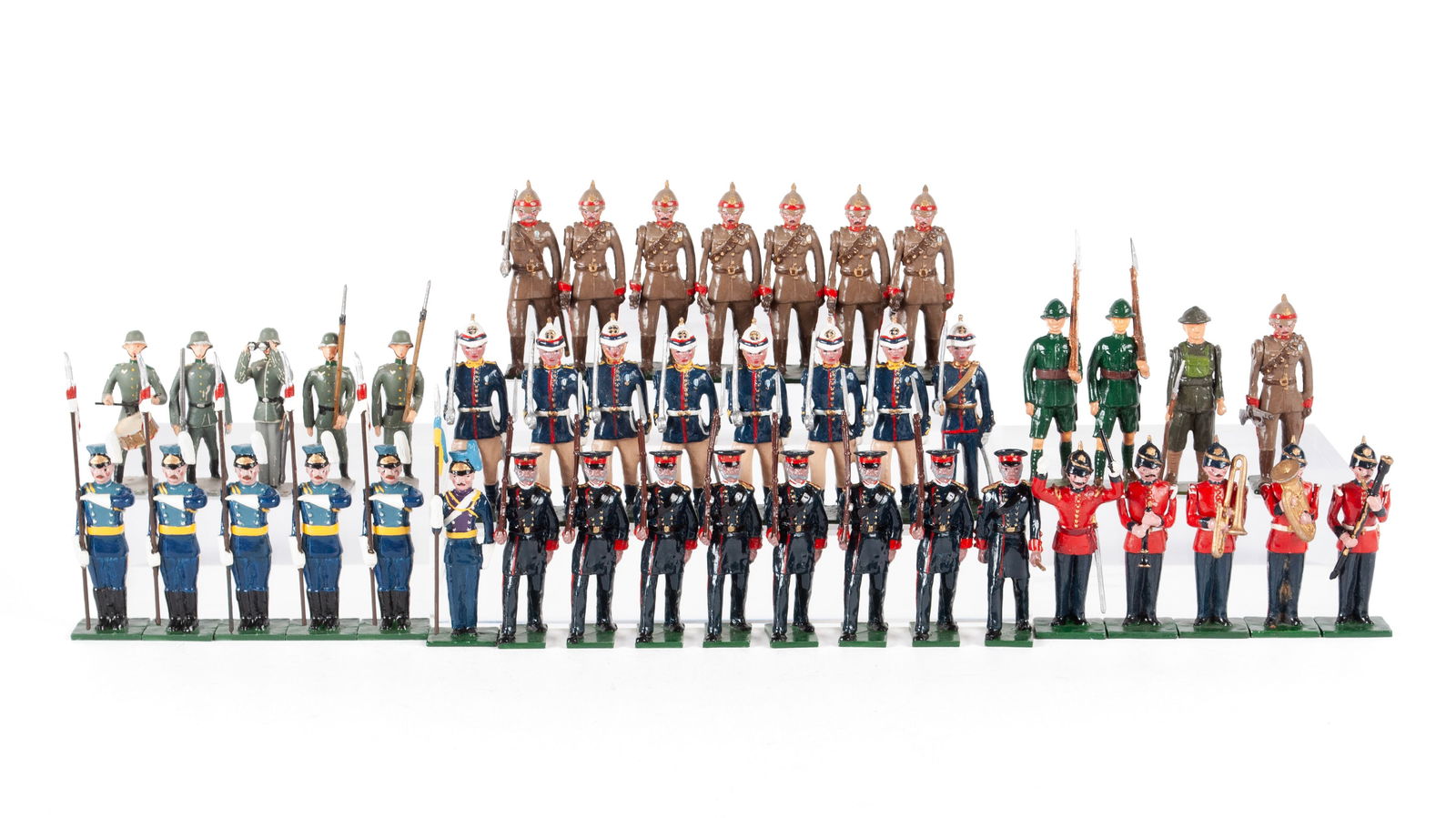 COLLECTION OF ASSORTED LEAD TOY SOLDIERS (1 of 11)