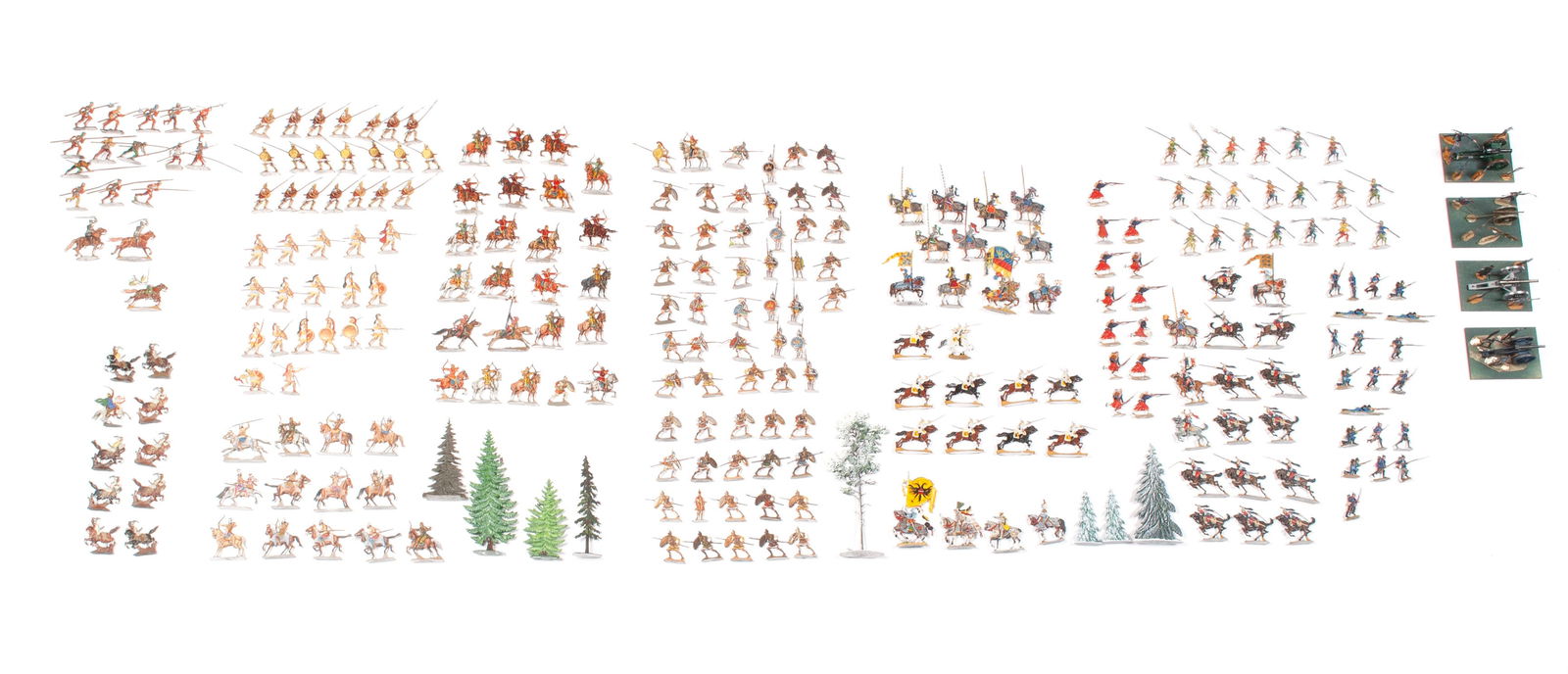 LARGE COLLECTION OF HAND PAINTED KILIA TIN TOY SOLDIERS (1 of 14)