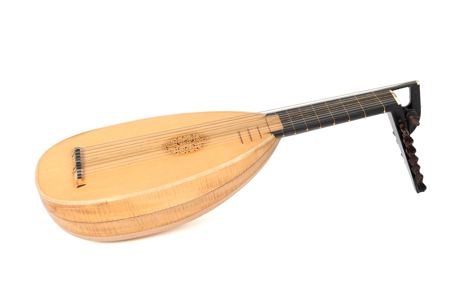 EDWARD B JONES BAROQUE LUTE (1 of 11)