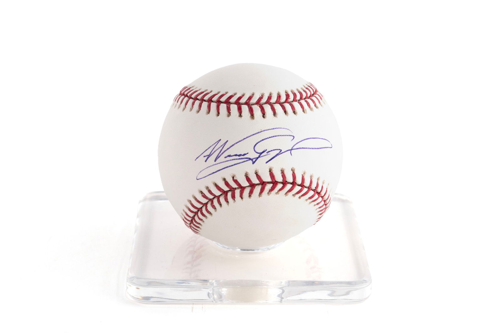 NOMAR GARCIAPARRA AUTOGRAPHED BASEBALL: NOMAR GARCIAPARRA AUTOGRAPHED BASEBALLRawlings Official Selig Major League Baseball.Certified Authentic by Bang the Gavel, Inc.Collection of John Carver, Rock Island, Illinois