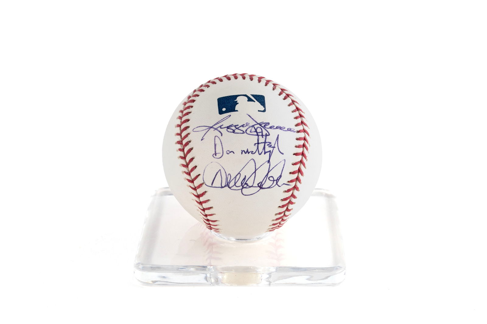 REGGIE JACKSON-DON MATTINGLY-DEREK JETER AUTOGRAPHED BASEBALL: REGGIE JACKSON-DON MATTINGLY-DEREK JETER AUTOGRAPHED BASEBALLRawlings Official Selig Major League Baseball.Certified Authentic by Bang the Gavel, Inc.Collection of John Carver, Rock Island, Illinois