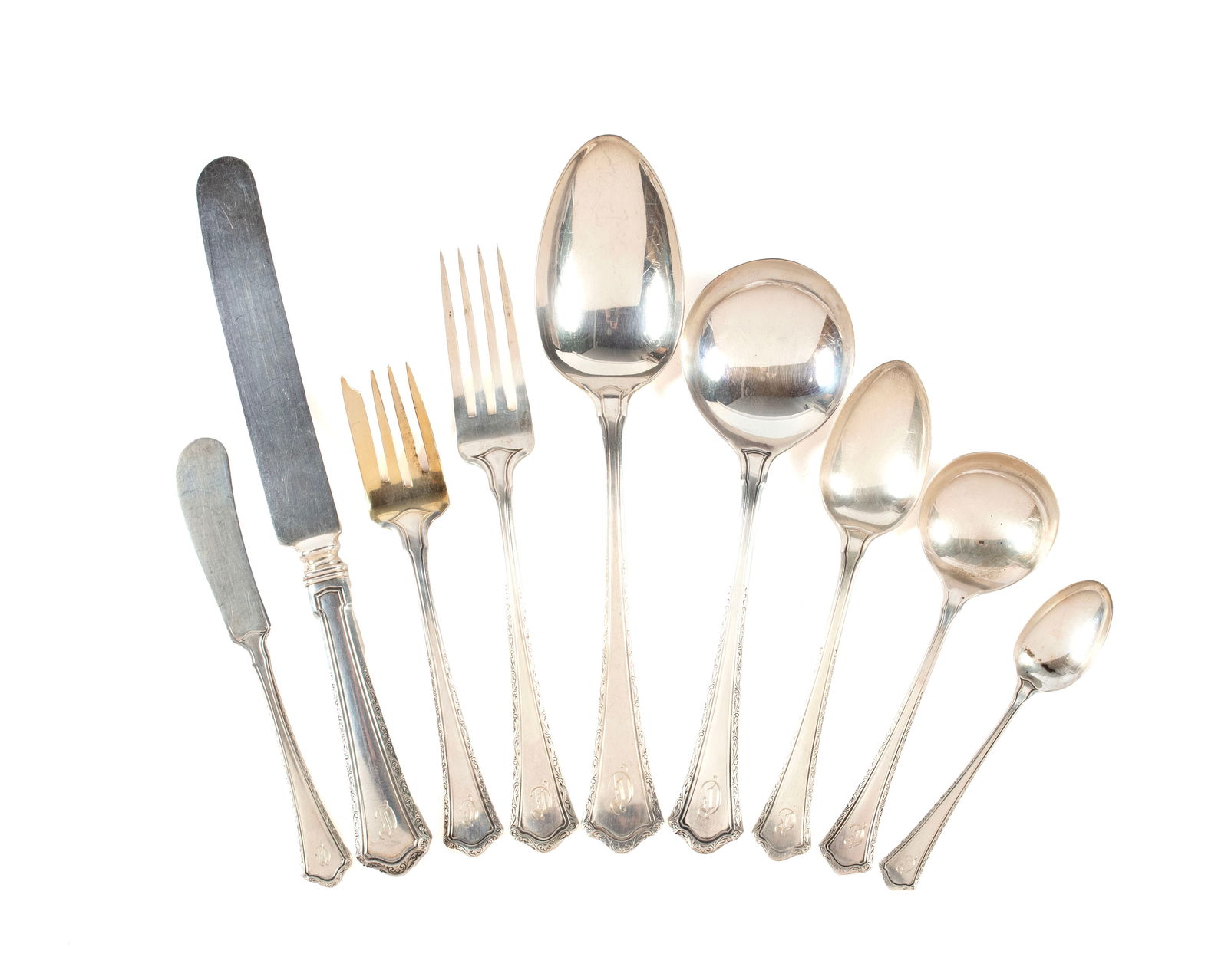 R. WALLACE & SONS STERLING SILVER FLATWARE SERVICE (99) (1 of 6)