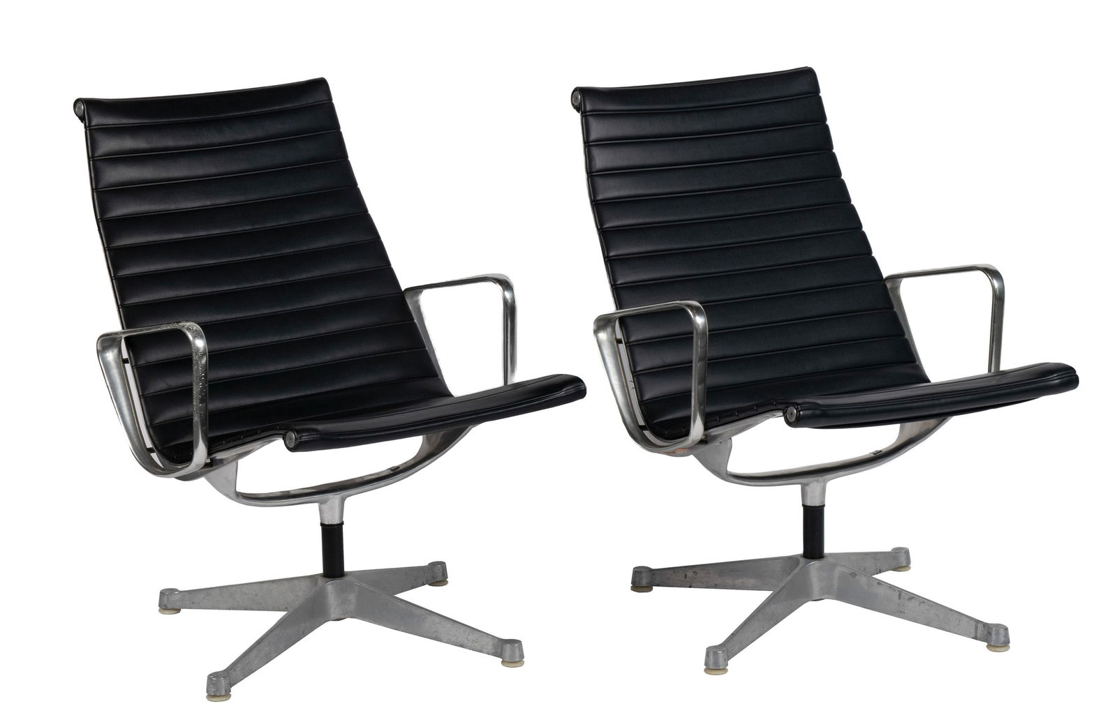 CHARLES AND RAY EAMES FOR HERMAN MILLER, TWO 'ALUMINUM GROUP' CHAIRS (1 of 8)