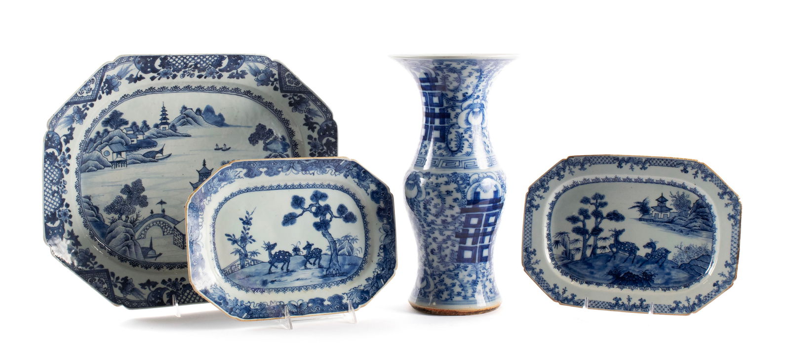FOUR CHINESE EXPORT PORCELAIN ITEMS (1 of 20)