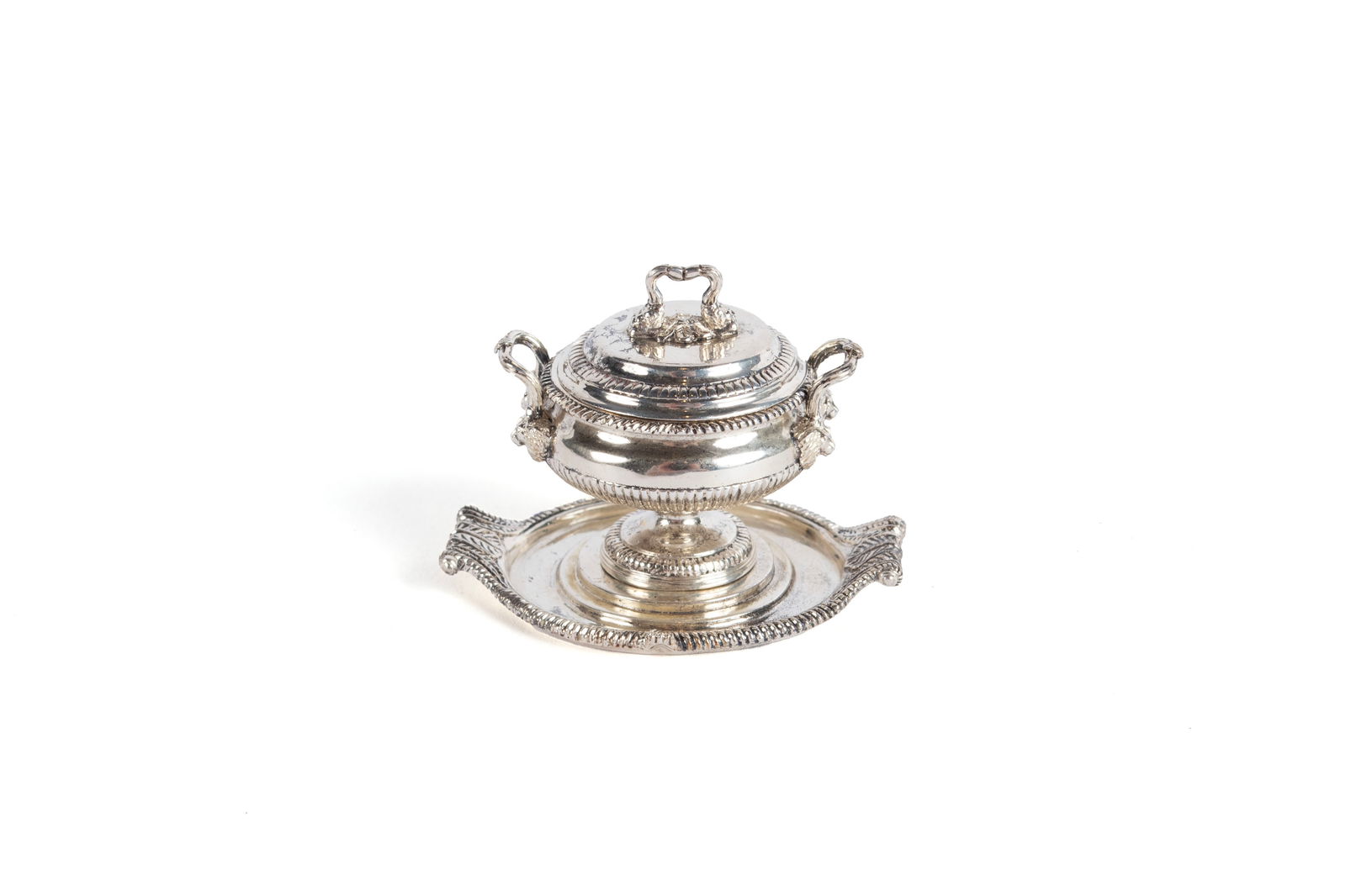 MINIATURE DOLL HOUSE STERLING SOUP TUREEN AND TRAY BY PETE ACQUISTO (1 of 9)