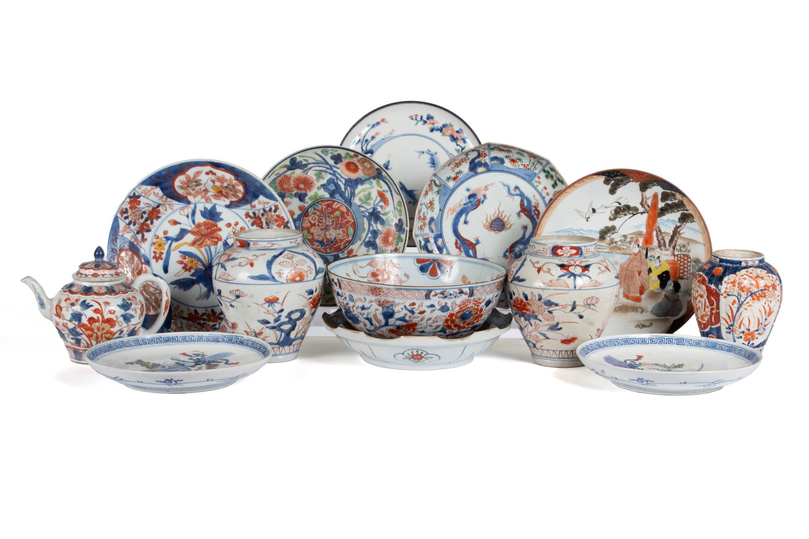 COLLECTION OF IMARI PORCELAIN (1 of 11)