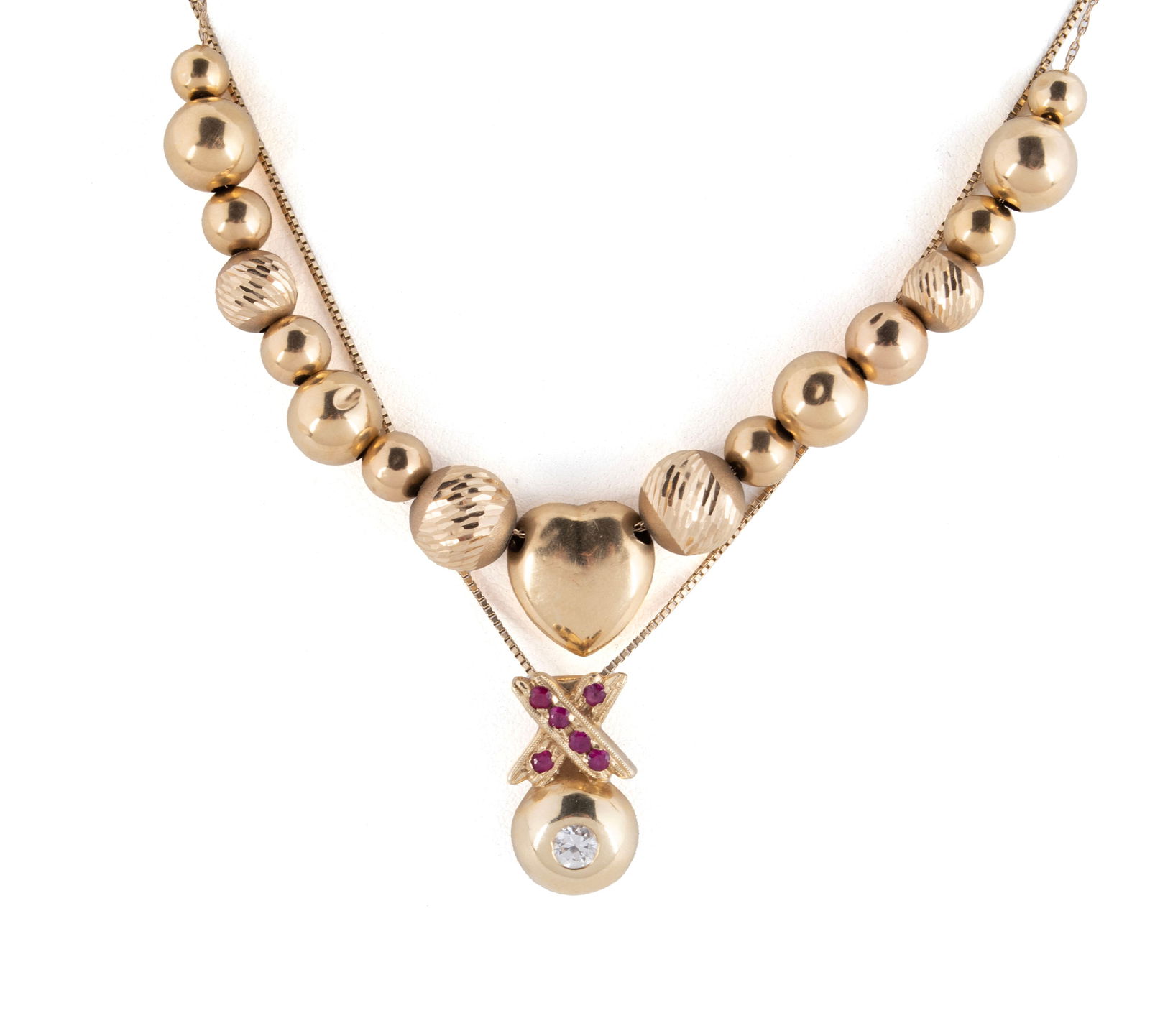 TWO YELLOW GOLD LADY'S NECKLACES (1 of 8)