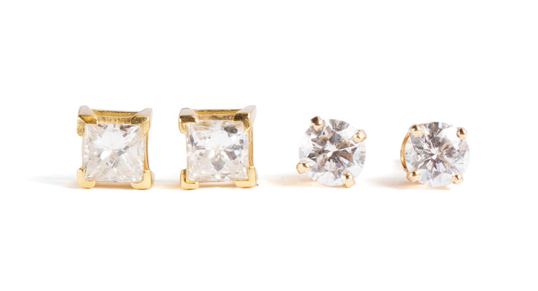 TWO PAIR OF DIAMOND STUD EARRINGS (1 of 7)