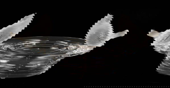 LALIQUE 'DEUX MOINEAUX' CENTER BOWL: LALIQUE 'DEUX MOINEAUX' CENTER BOWLFrench, 20th century. Crystal bowl with two frosted birds seated on rim, incised 'Lalique France' mark on underside.6 1/2 x 16 in. (16.5 x 40.6 cm.)