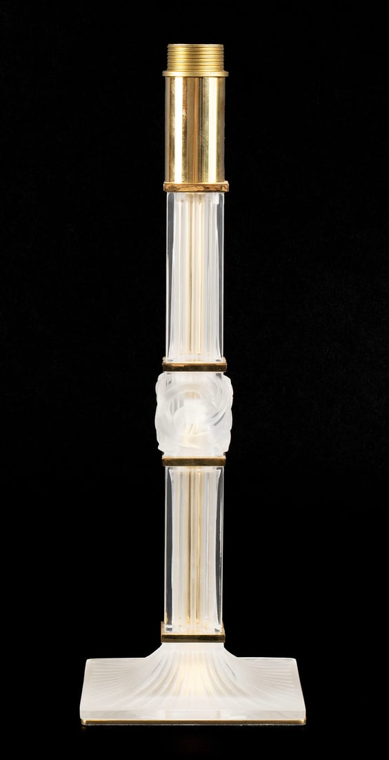 LALIQUE 'JOSEPHINE' TABLE LAMP (1 of 8)