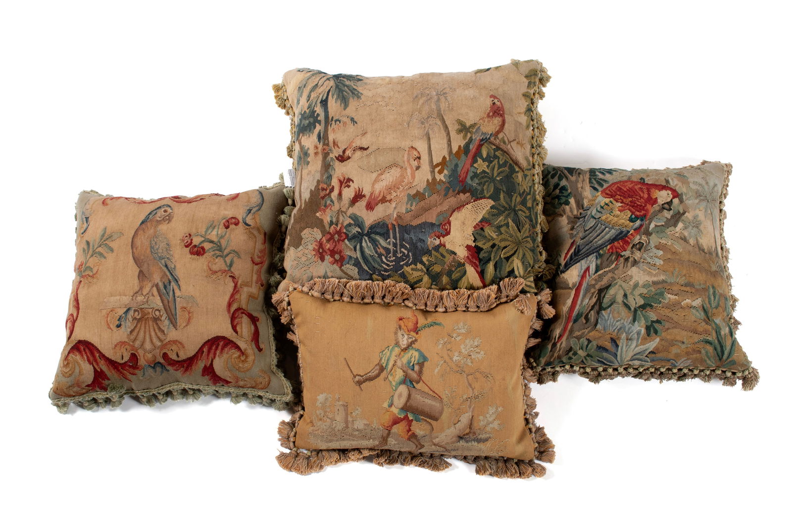 FOUR THROW PILLOWS (1 of 6)