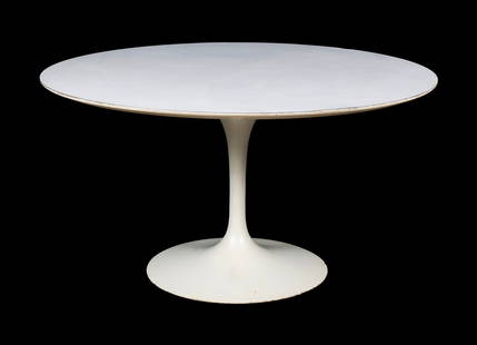MCM CIRCULAR DINING TABLE IN THE MANNER OF EERO SAARINEN: MCM CIRCULAR DINING TABLE IN THE MANNER OF EERO SAARINENAmerican, circa 1960s. Circular top on the tulip form pedestal base.29 x 54 in. (73.7 x 137.2 cm.)