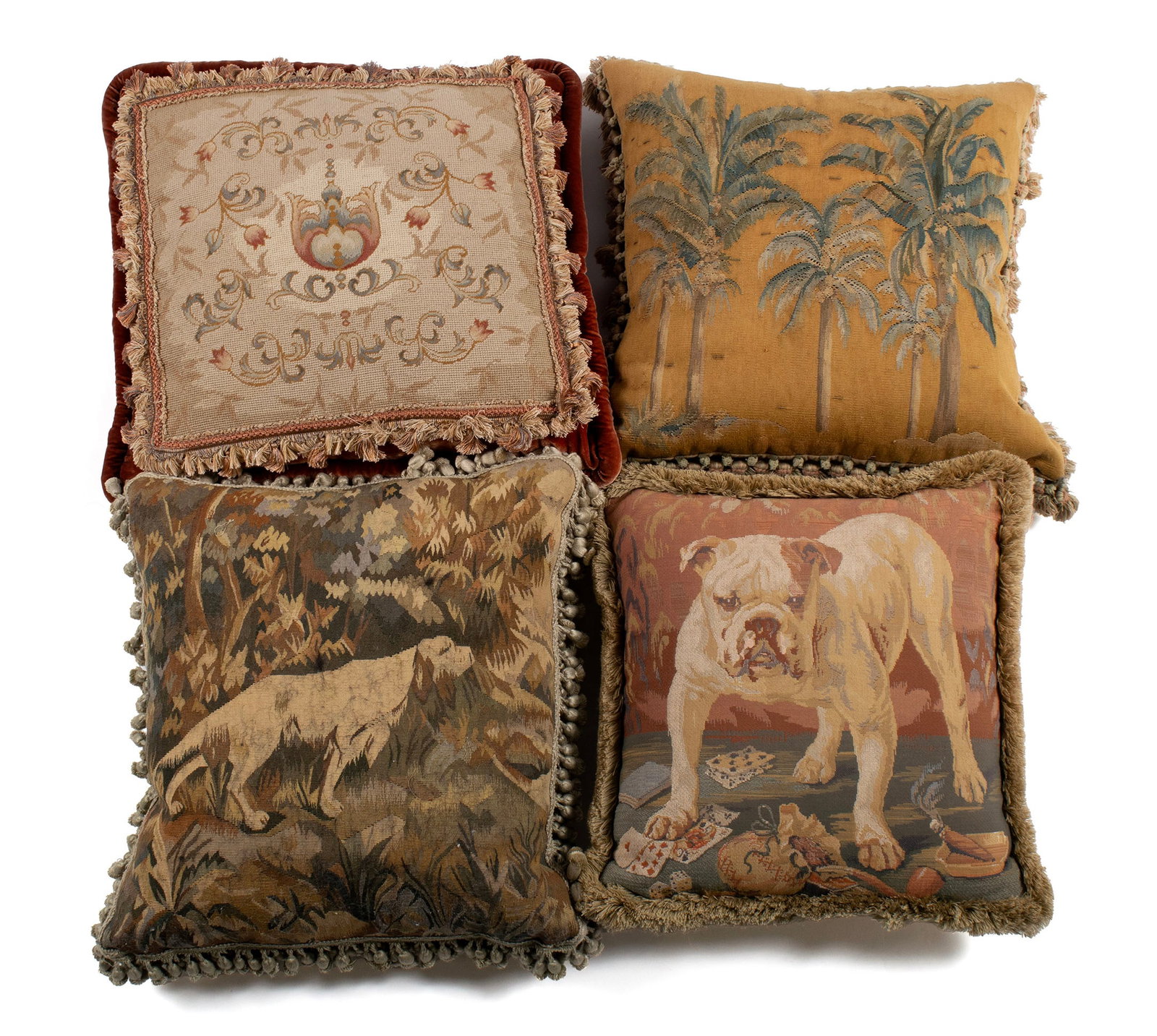 FOUR DECORATIVE PILLOWS (1 of 7)