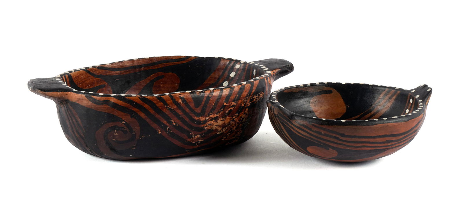 TWO BRAZILIAN POTTERY BOWLS (1 of 5)