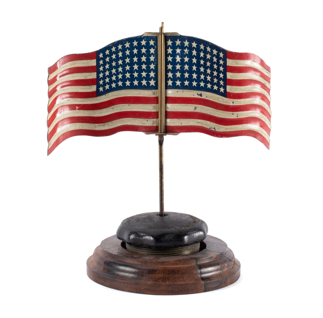 AMERICAN FLAG AUTOMOBILE ORNAMENTAL RADIATOR CAP (1 of 8)