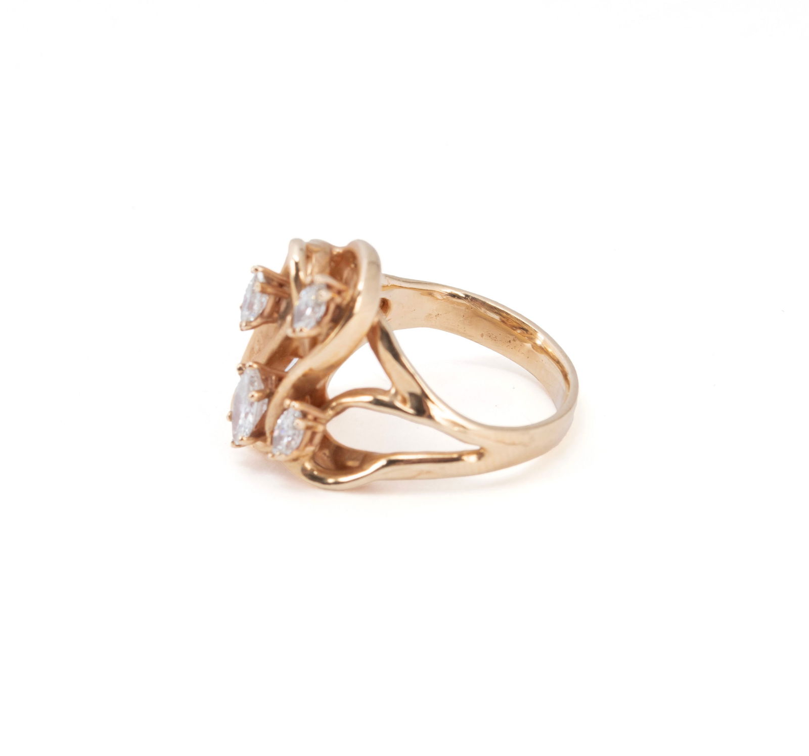 MARQUISE CUT DIAMOND RING - 8