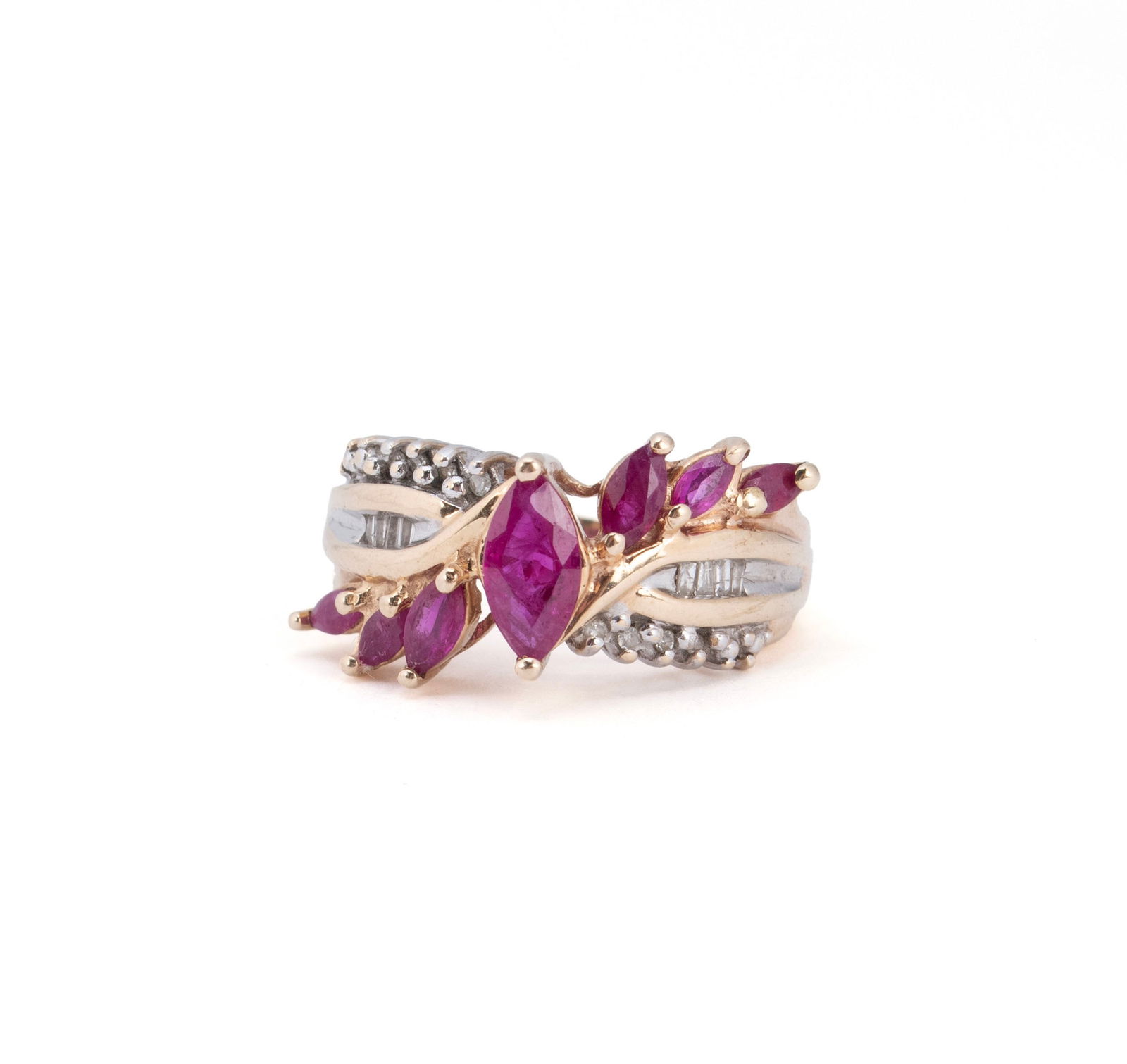 RUBY AND DIAMOND GOLD RING - 9