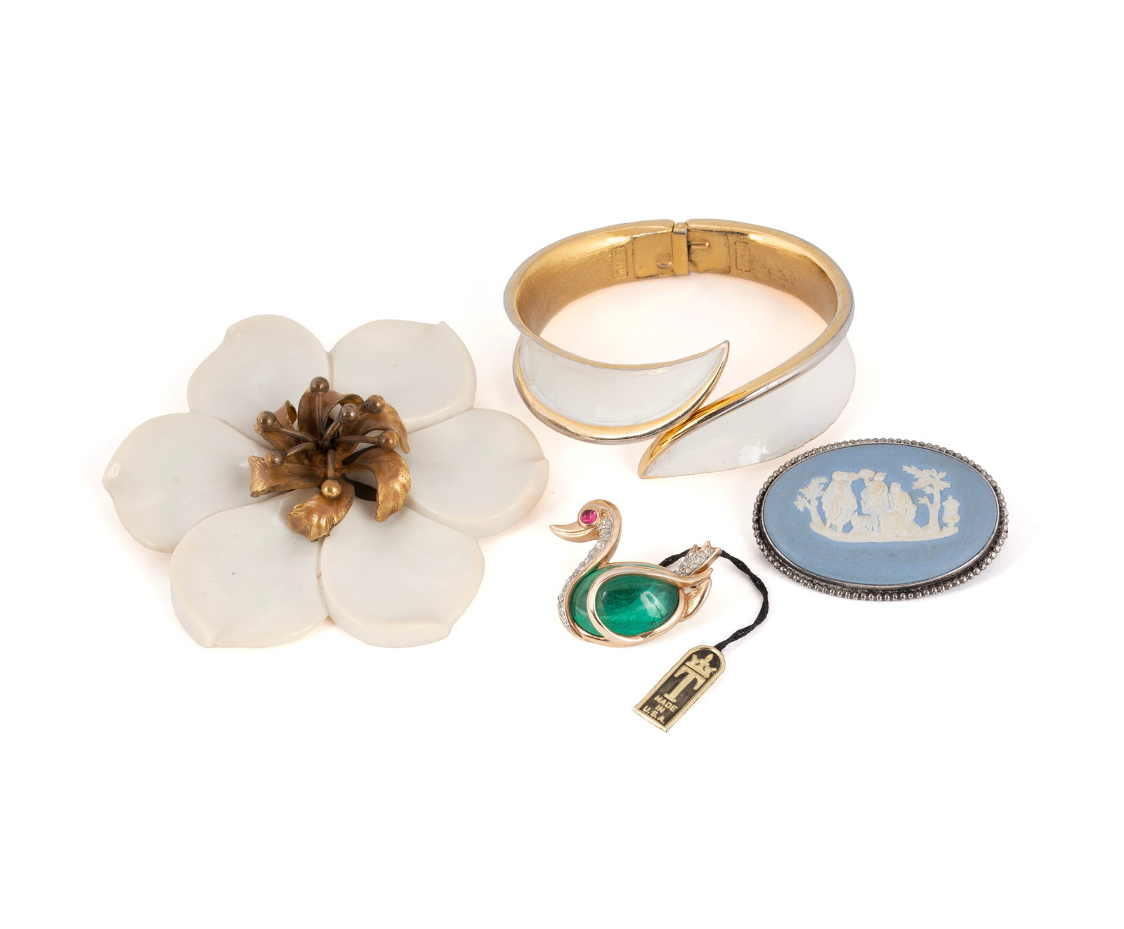 COSTUME JEWELRY (1 of 11)