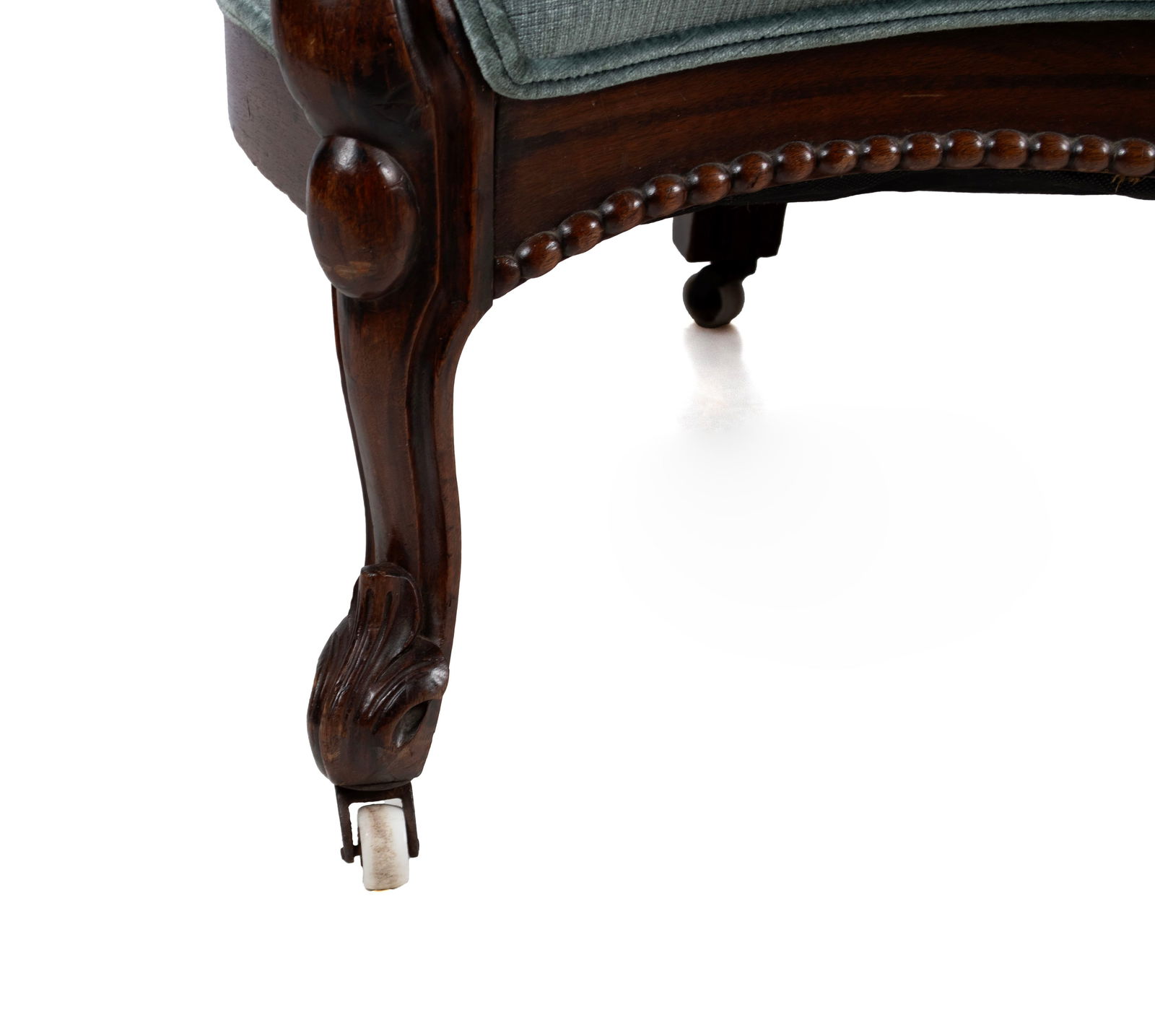 VICTORIAN COURTING SETTEE - 4