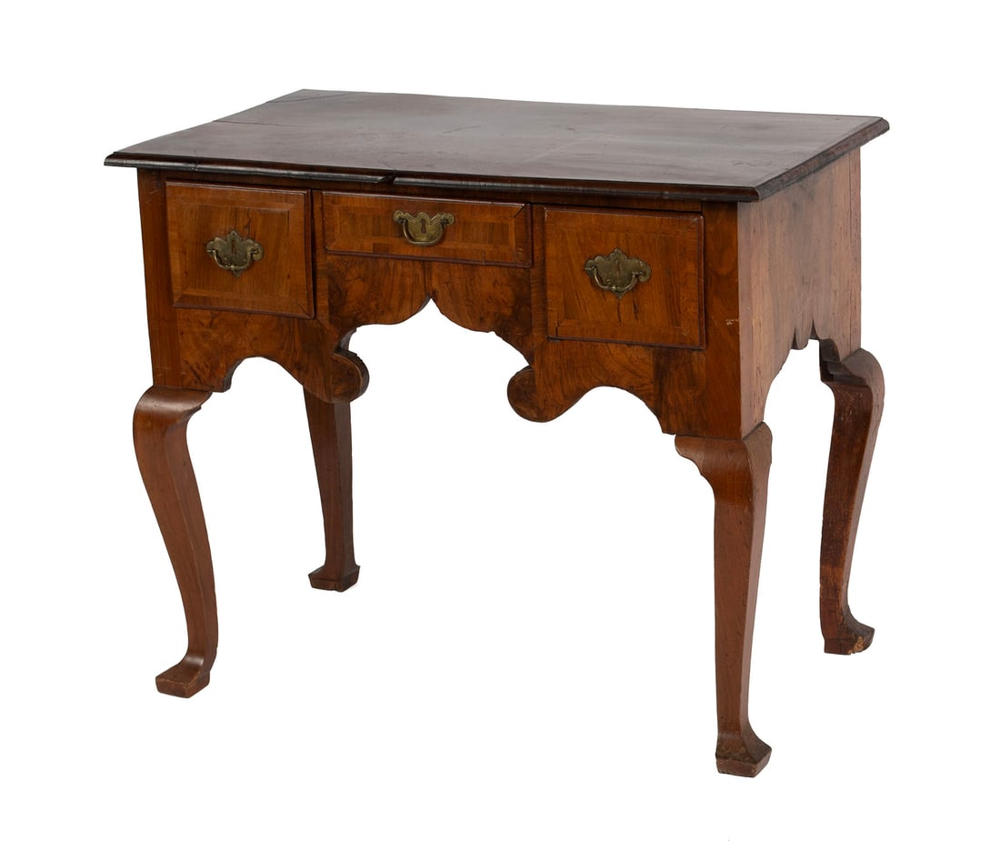 QUEEN ANNE LOWBOY (1 of 15)