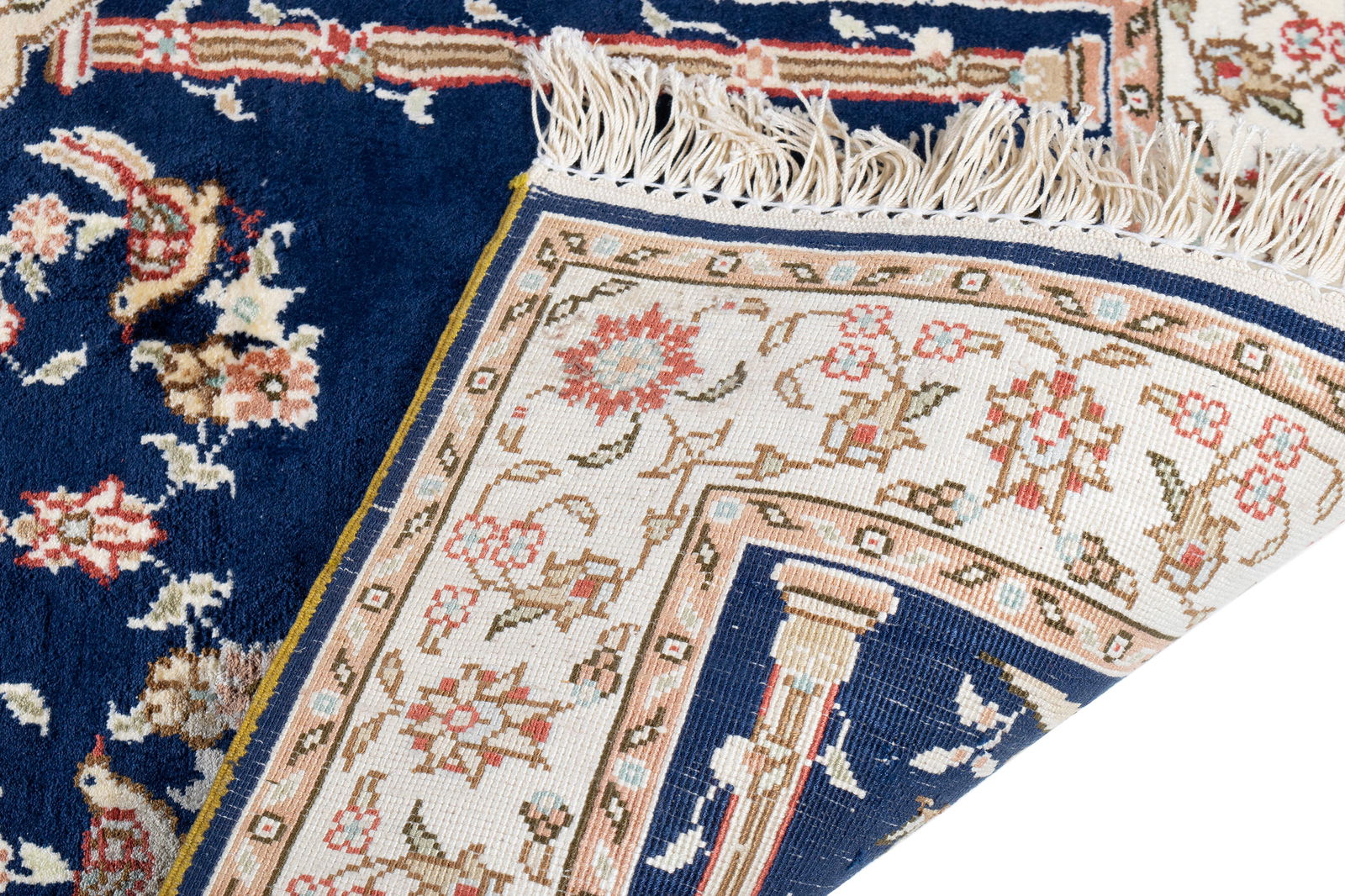 HEREKE SILK PRAYER RUG, SIGNED - 4