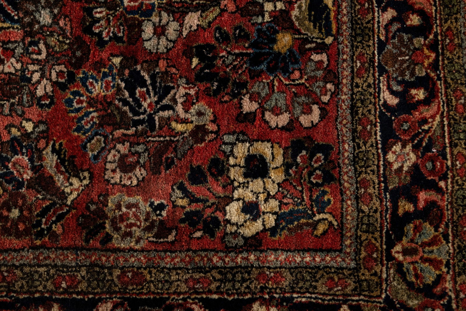 SAROUK AREA RUG - 3