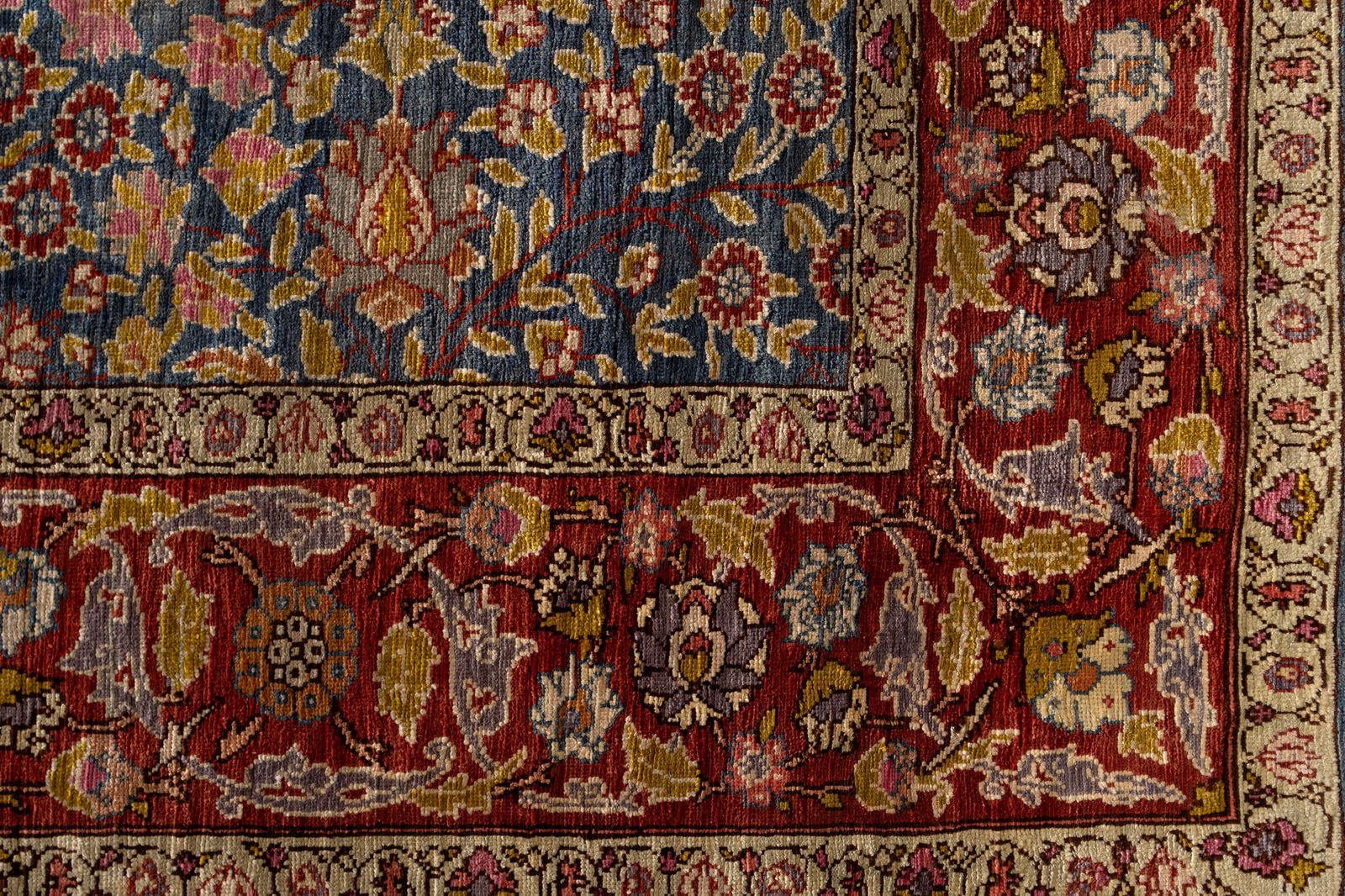 TURKISH AREA RUG - 3