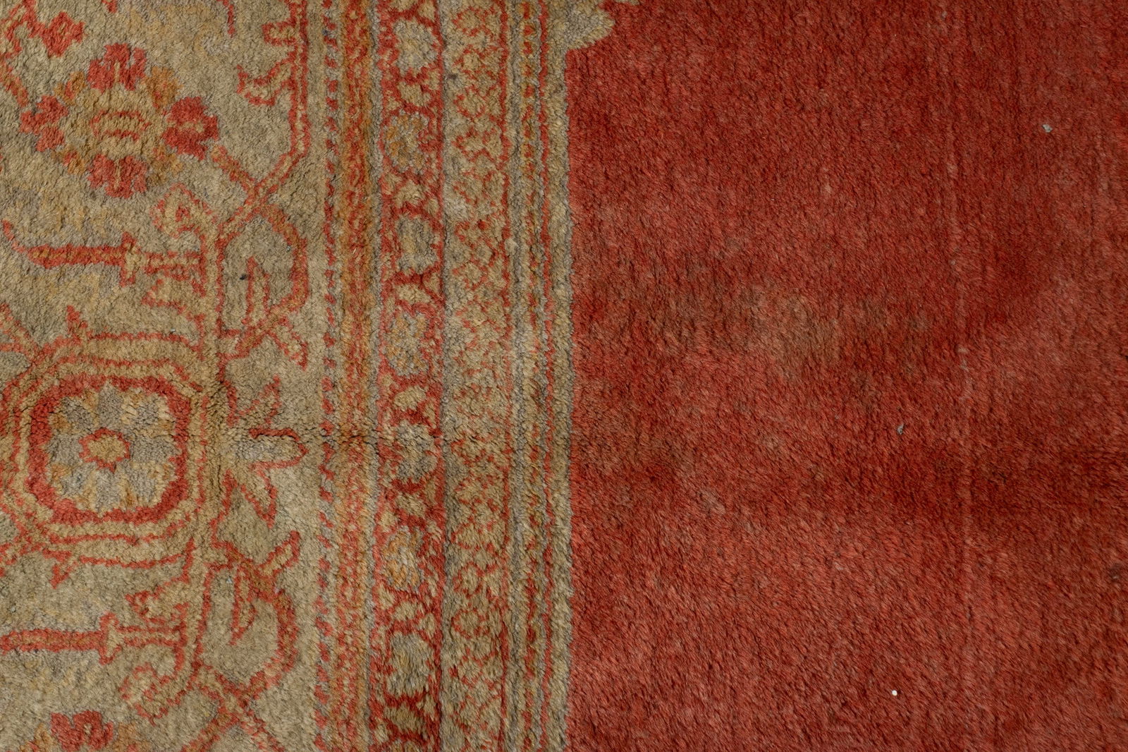 OUSHAK DESIGN LARGE ROOM RUG - 12