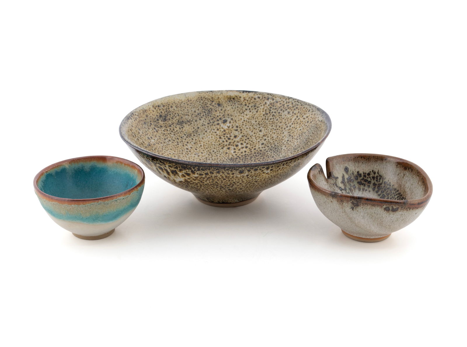THREE ABRAHAM COHN CERAMIC BOWLS (1 of 10)