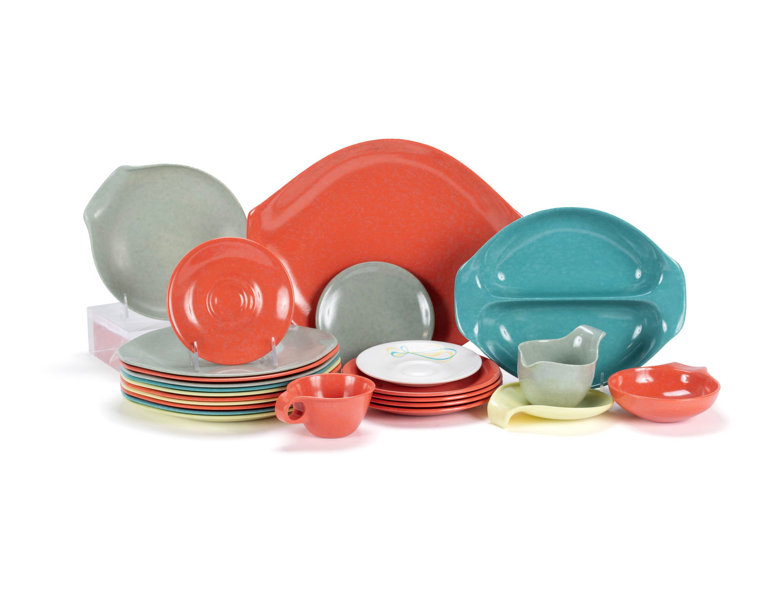 'RESIDENTIAL' DINNERWARE DESIGNED BY RUSSEL WRIGHT (77) (1 of 6)