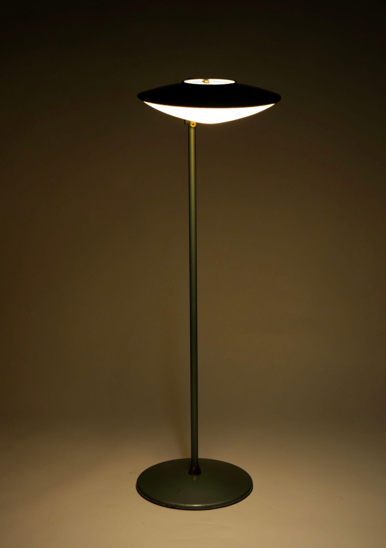 DAZOR 'UFO' FLOOR LAMP - 11
