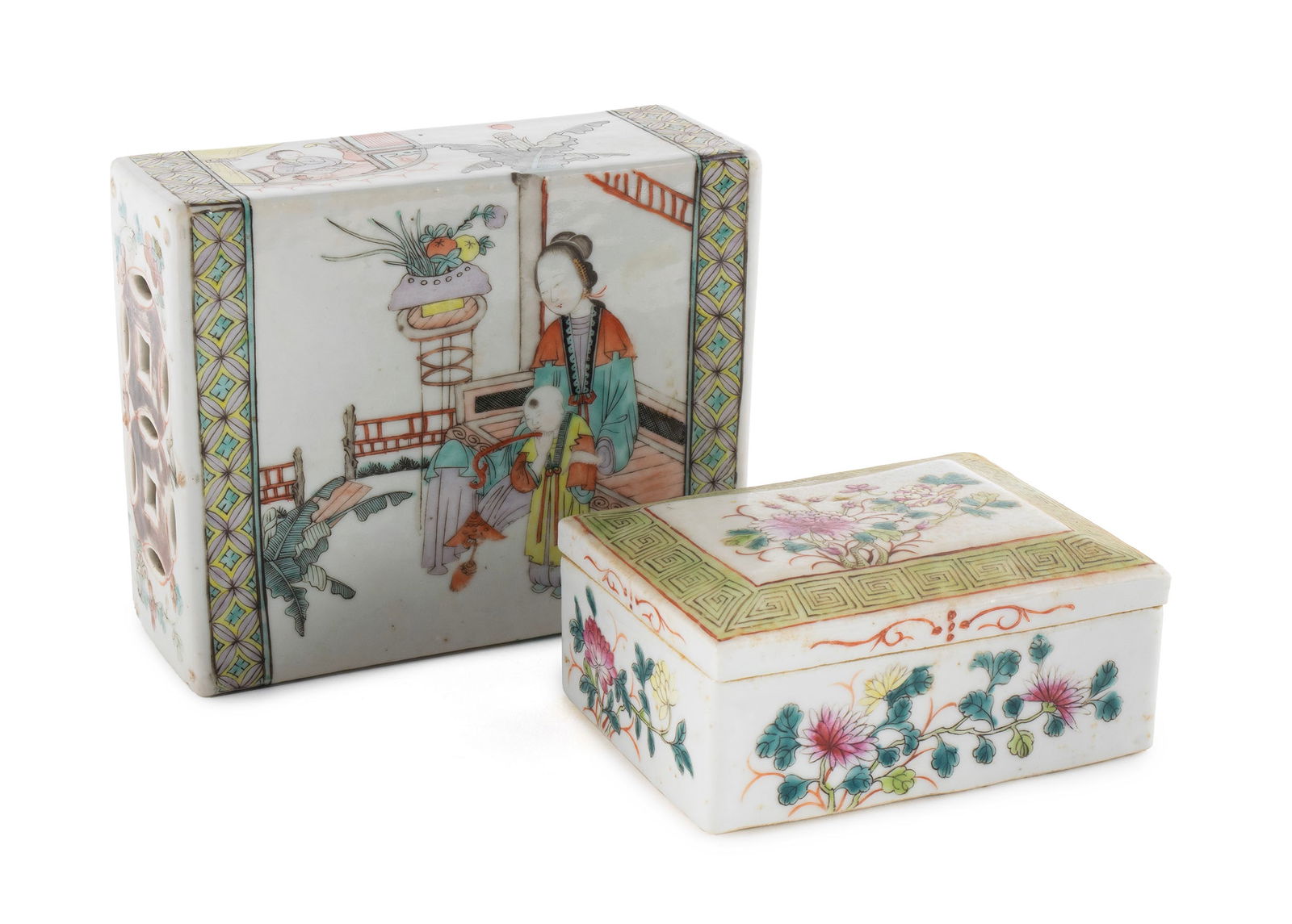 TWO PIECES OF CHINESE FAMILLE VERTE PORCELAIN: TWO PIECES OF CHINESE FAMILLE VERTE PORCELAIN20th century. Neck pillow together with rectangular lidded box.Pillow: 5 x 2 1/4 x 6 in. (12.7 x 5.7 x 15.2 cm.), Box: 2 x 3 1/2 x 4 3/4 in. (5.1 x 8.9 x 1