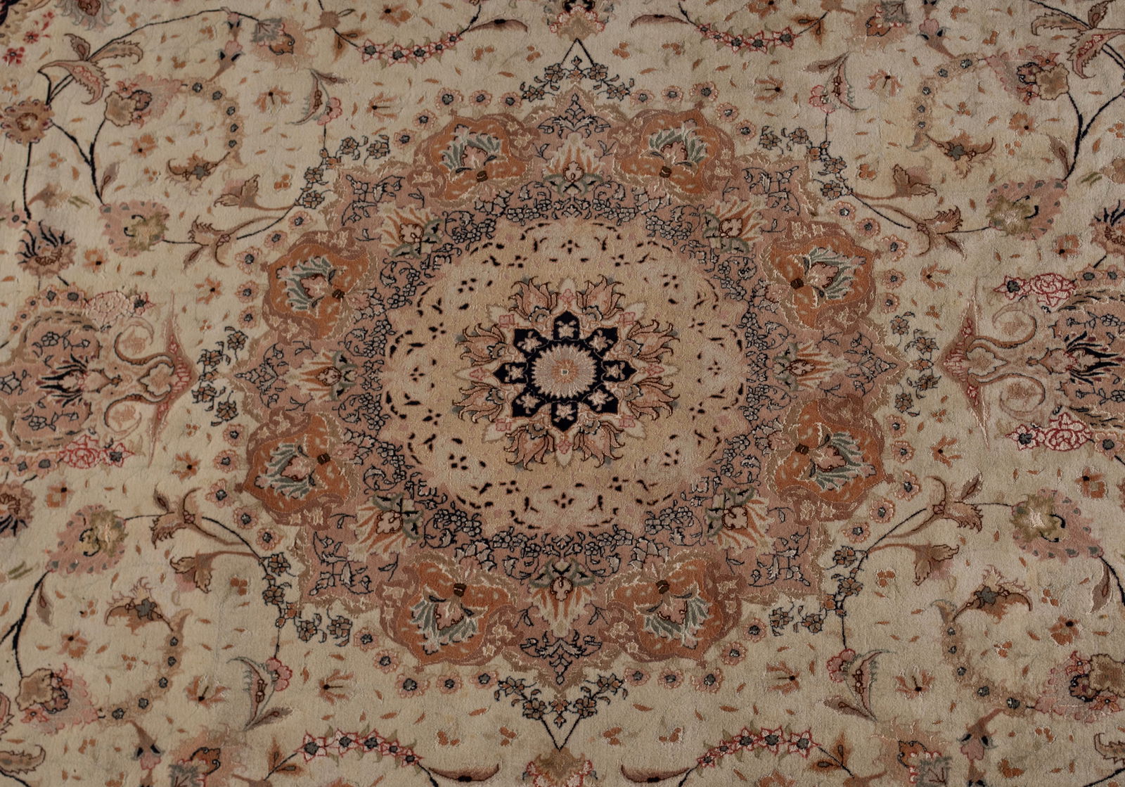 TABRIZ ROOM RUG - 2