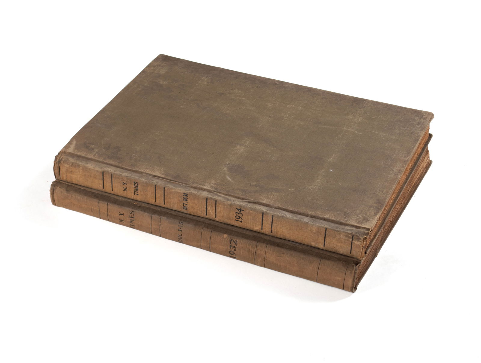 TWO NEW YORK TIMES HARD BOUND NEWSPAPERS FROM 1932 & 1934: TWO NEW YORK TIMES HARD BOUND NEWSPAPERS FROM 1932 & 1934 One bound from March 1 to March 15 of 1932. The other bound from October 16 to October 31 of 1934. Both hard bound. 23 x 17 1/2 x 2 1/4 in.